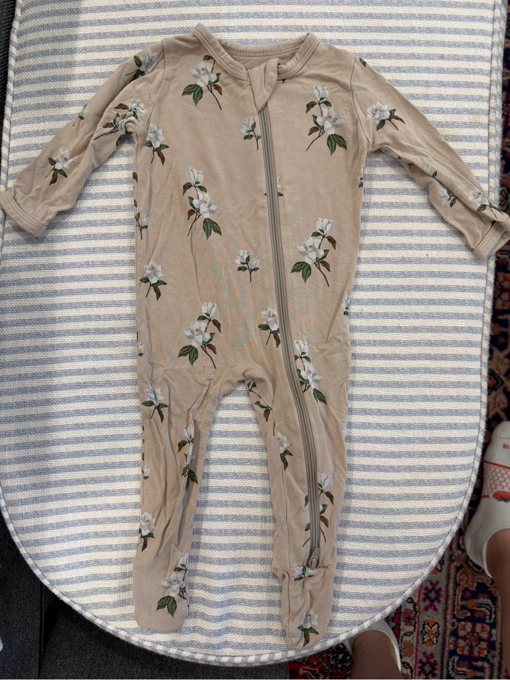 Kyte Baby, Magnolia Print, Zip-Front Baby One-Piece, Size 3-6 months